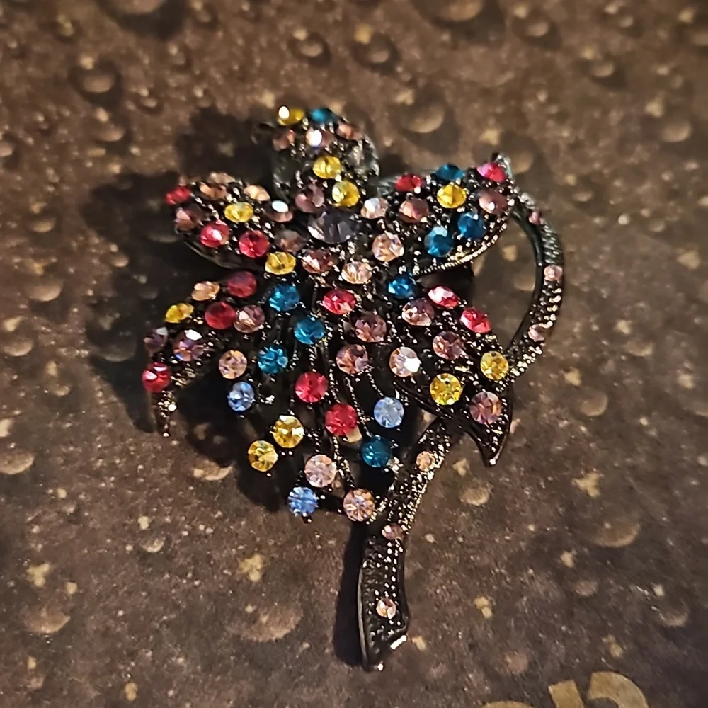 Colorful Rhinestone Flower Pin